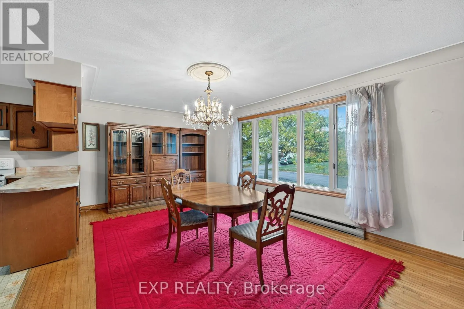 147 INVERNESS CRESCENT