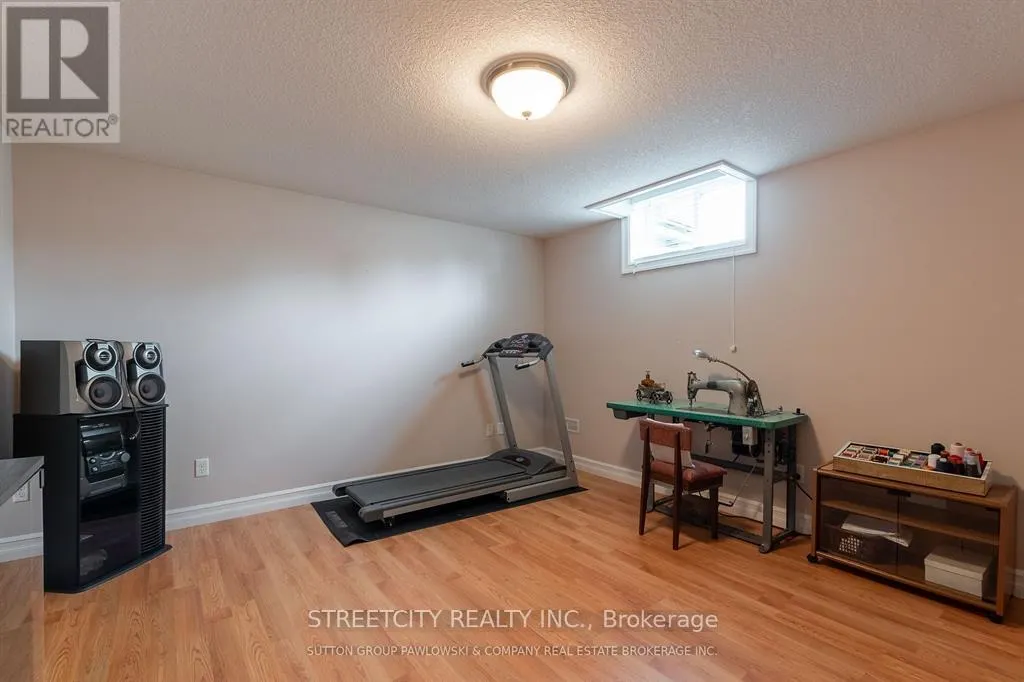 73 TANOAK DRIVE