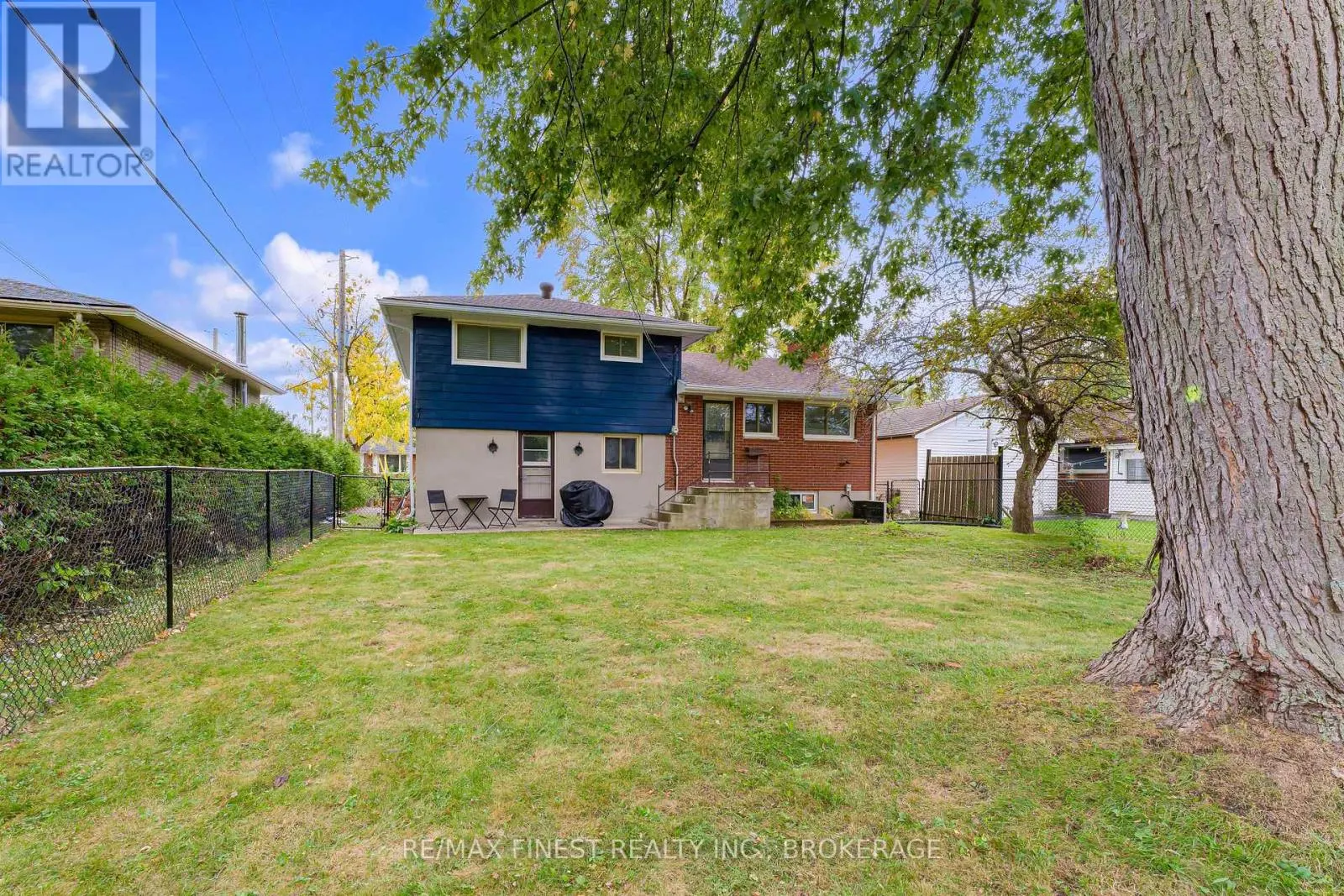 165 SECOND AVENUE