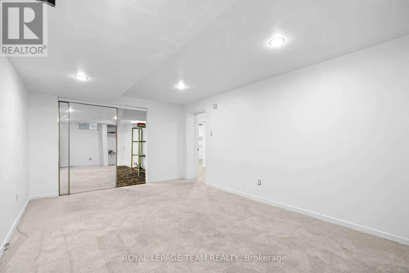 4397 WHITTAKER CRESCENT