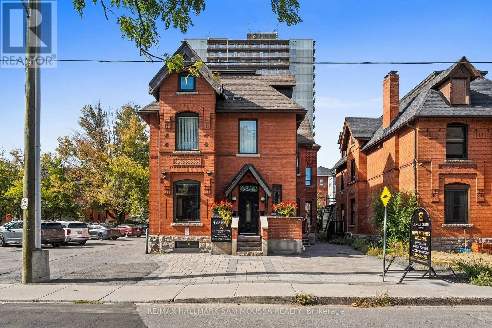 437 GILMOUR STREET