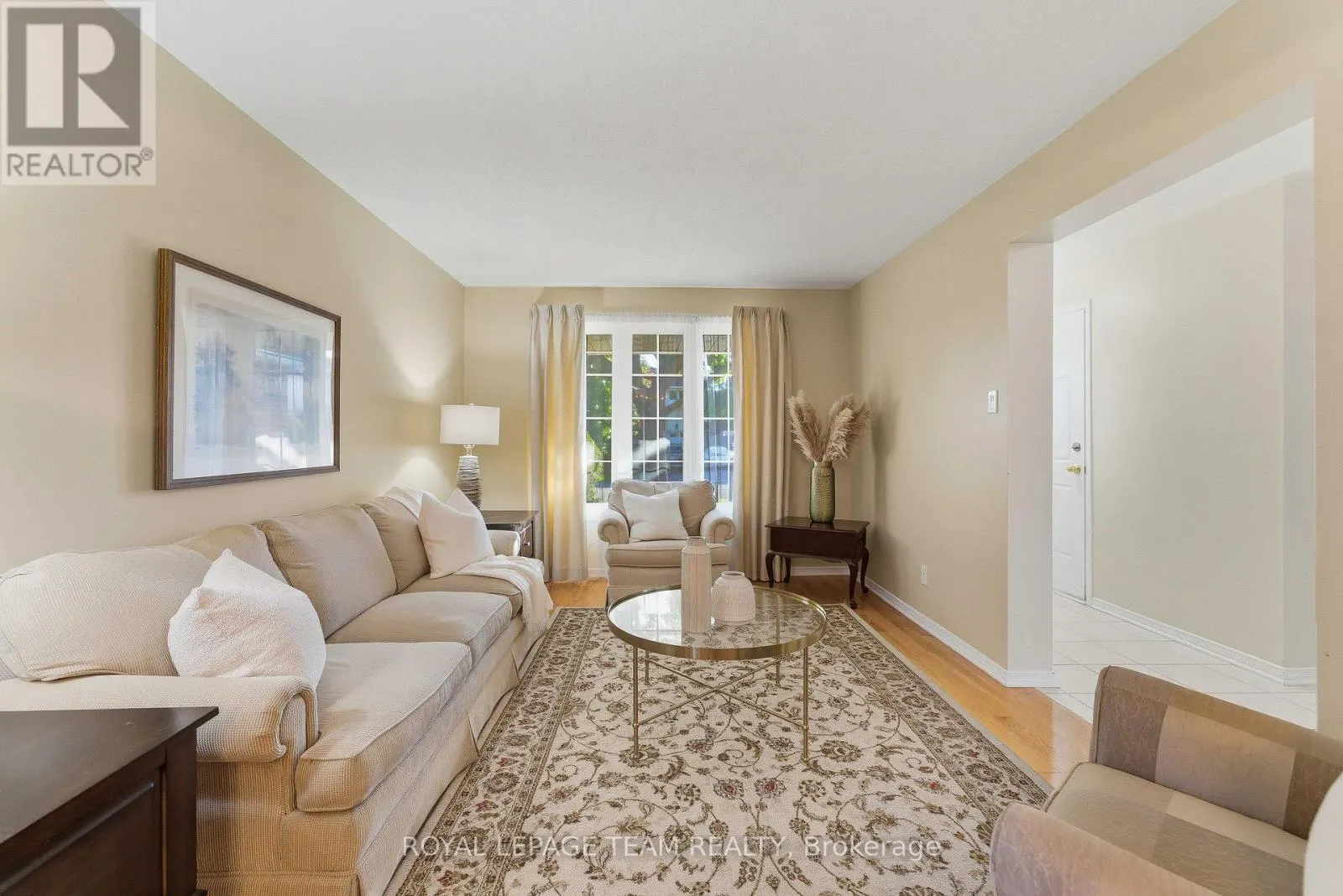 54 PICKWICK DRIVE