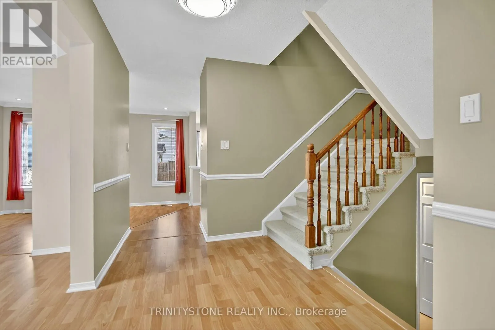 11 WHALINGS CIRCLE