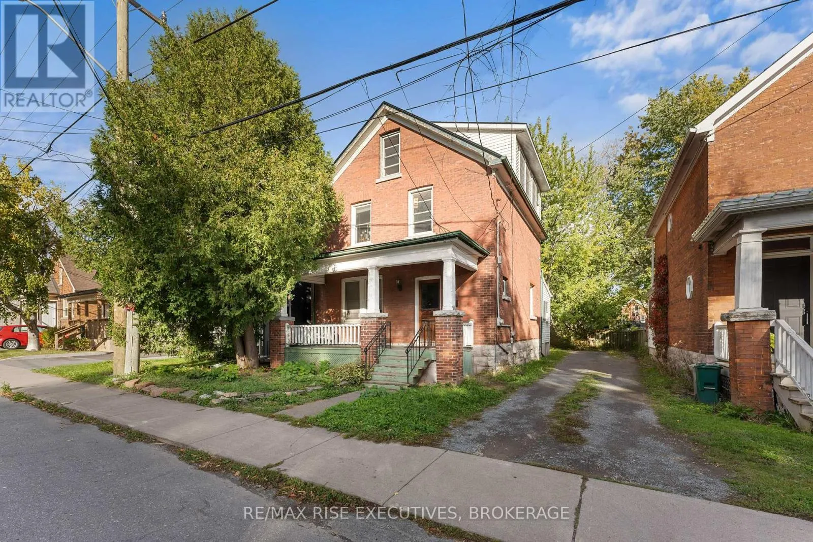 539 ALBERT STREET