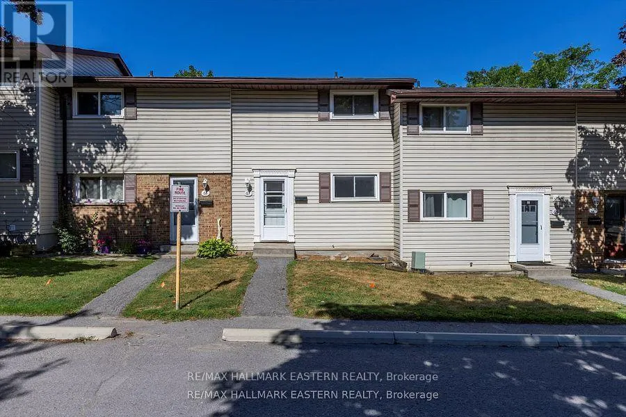 #67 - 996 SYDENHAM ROAD, ##67