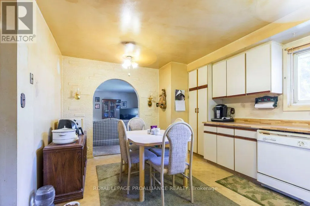 69 THORNCLIFFE DRIVE