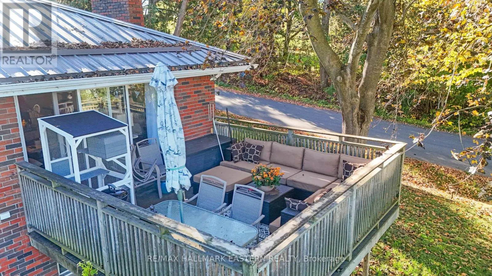 1013 NICHOLL'S BOULEVARD