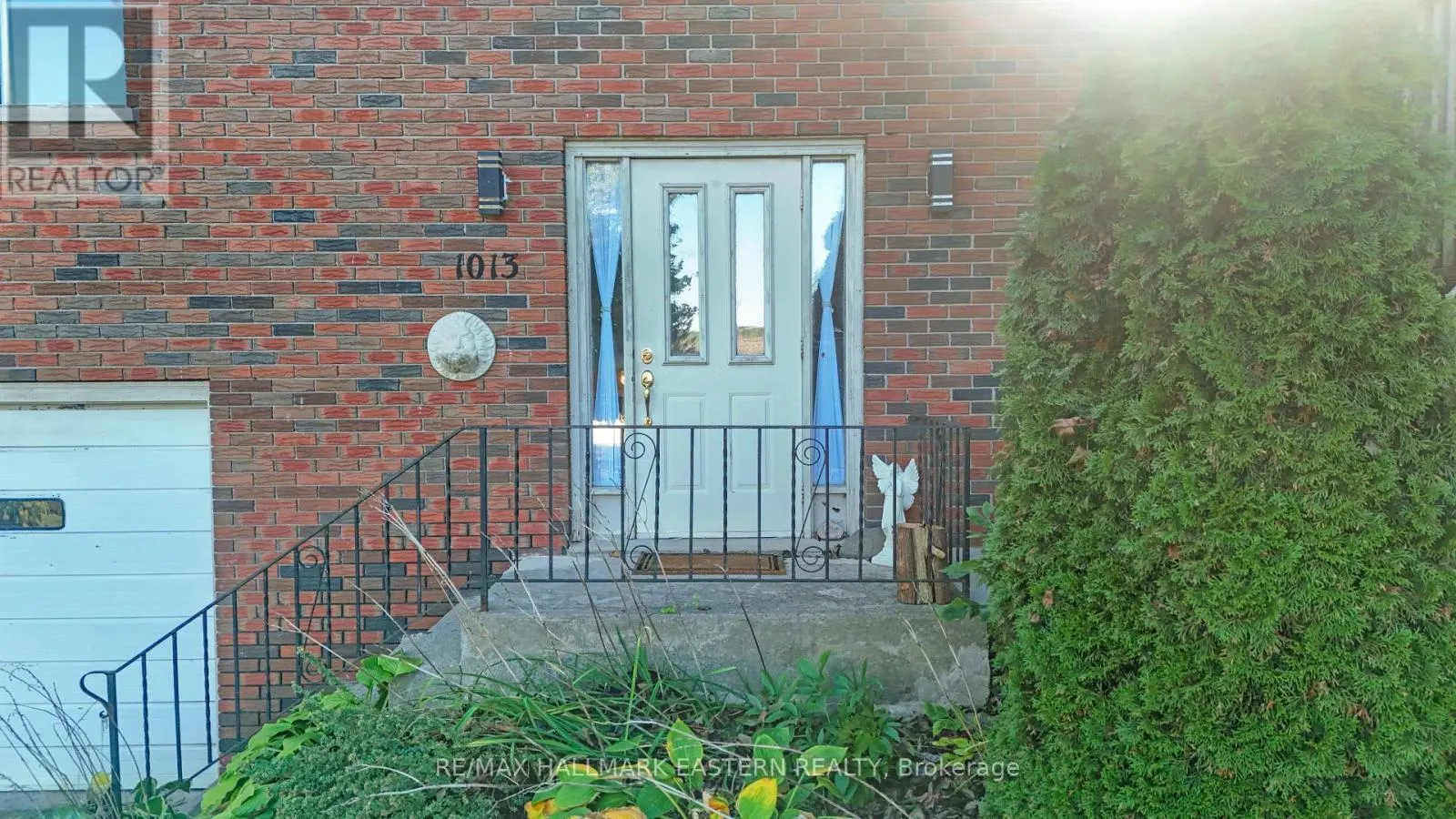 1013 NICHOLL'S BOULEVARD