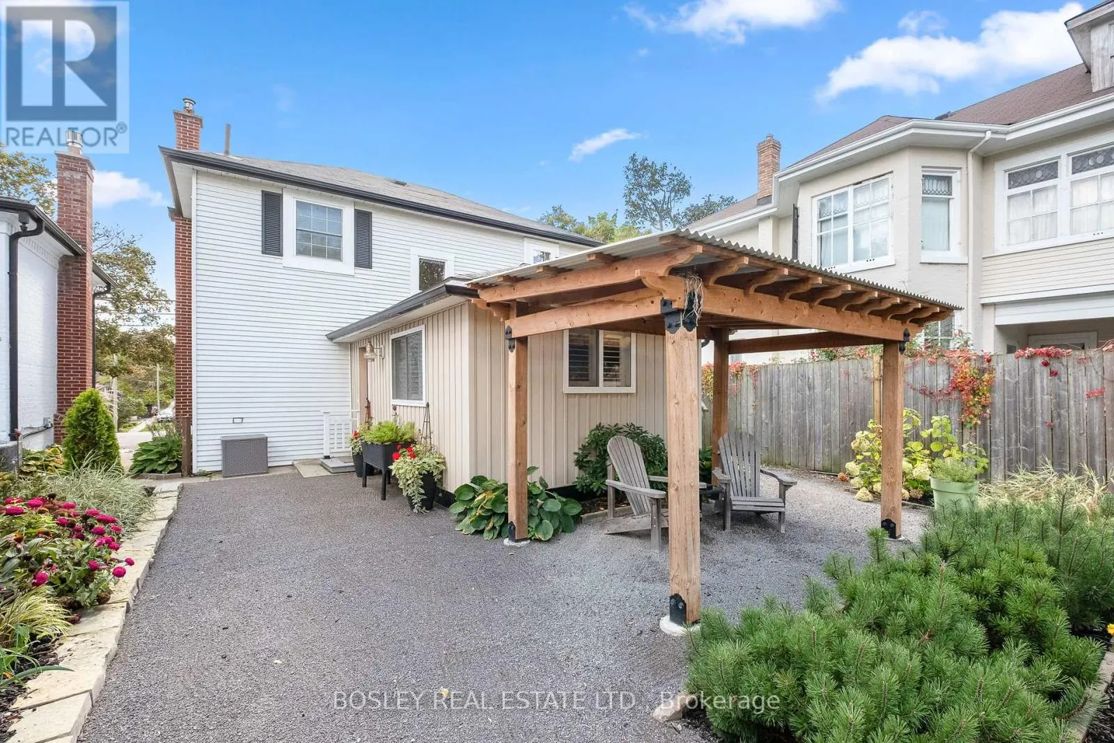 256 RIDOUT STREET