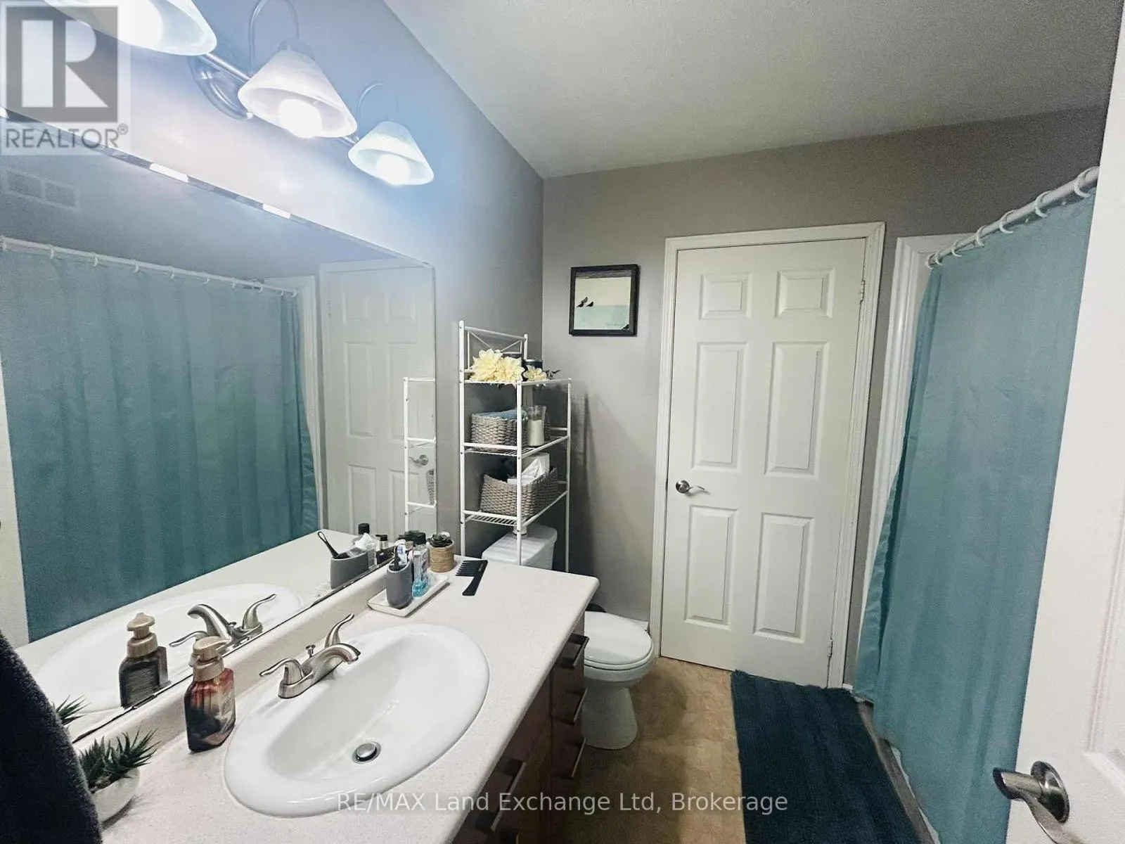 10 - 1028 ANN STREET, #10