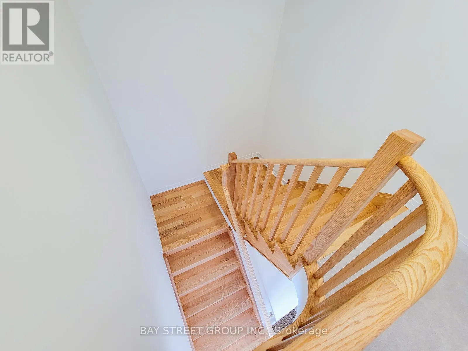 5 LEMON AVENUE N
