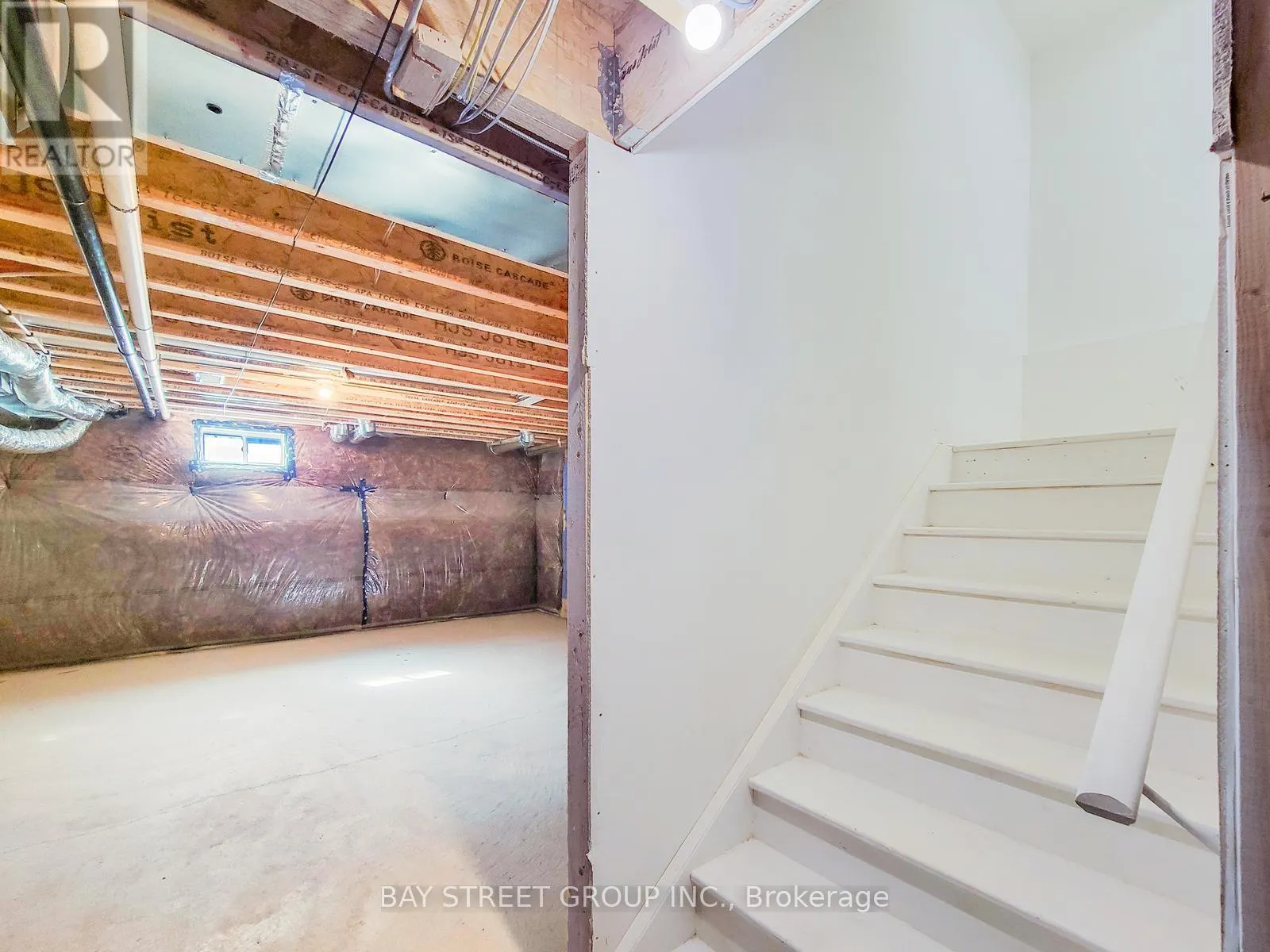 5 LEMON AVENUE N