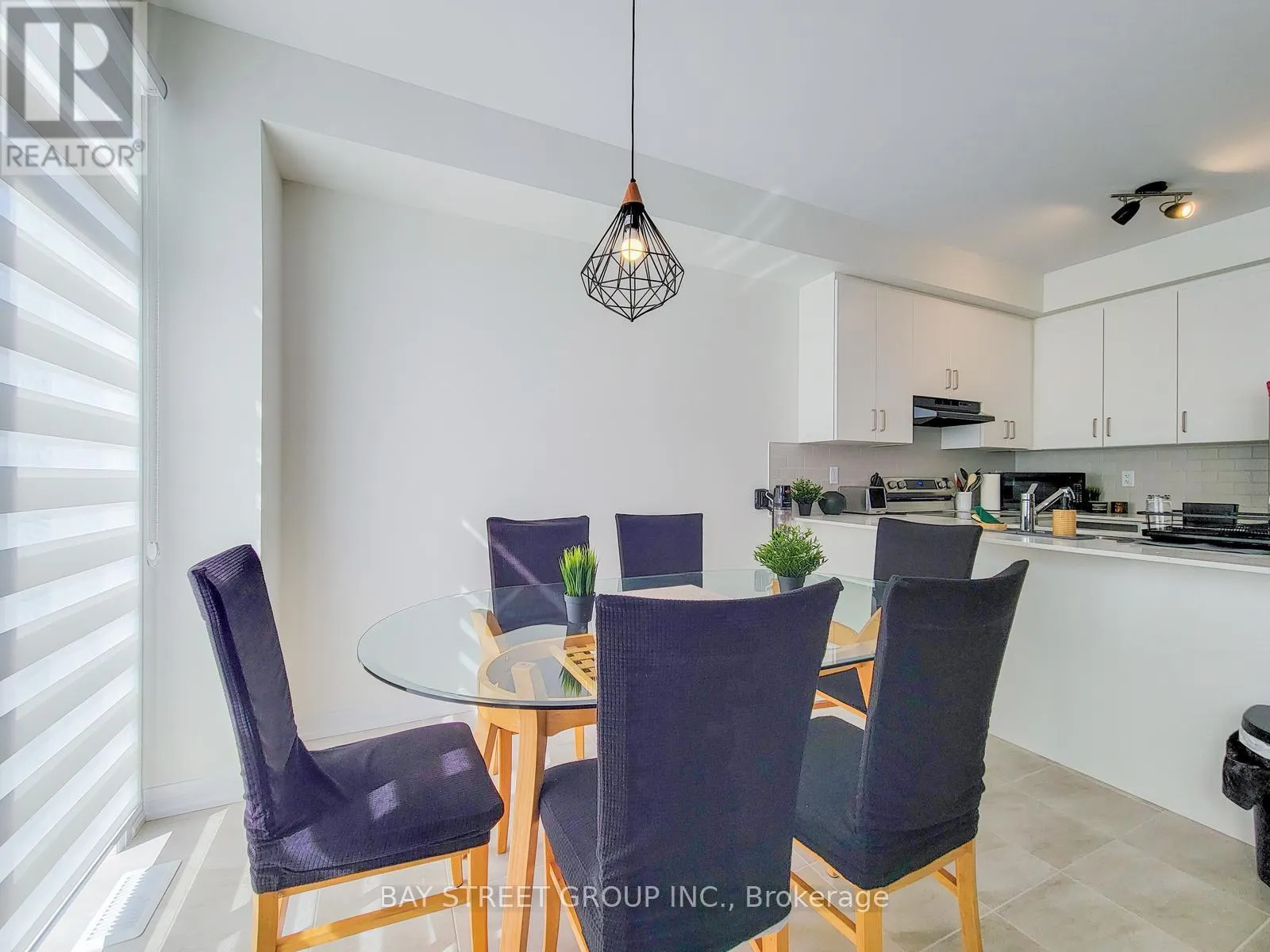 5 LEMON AVENUE N