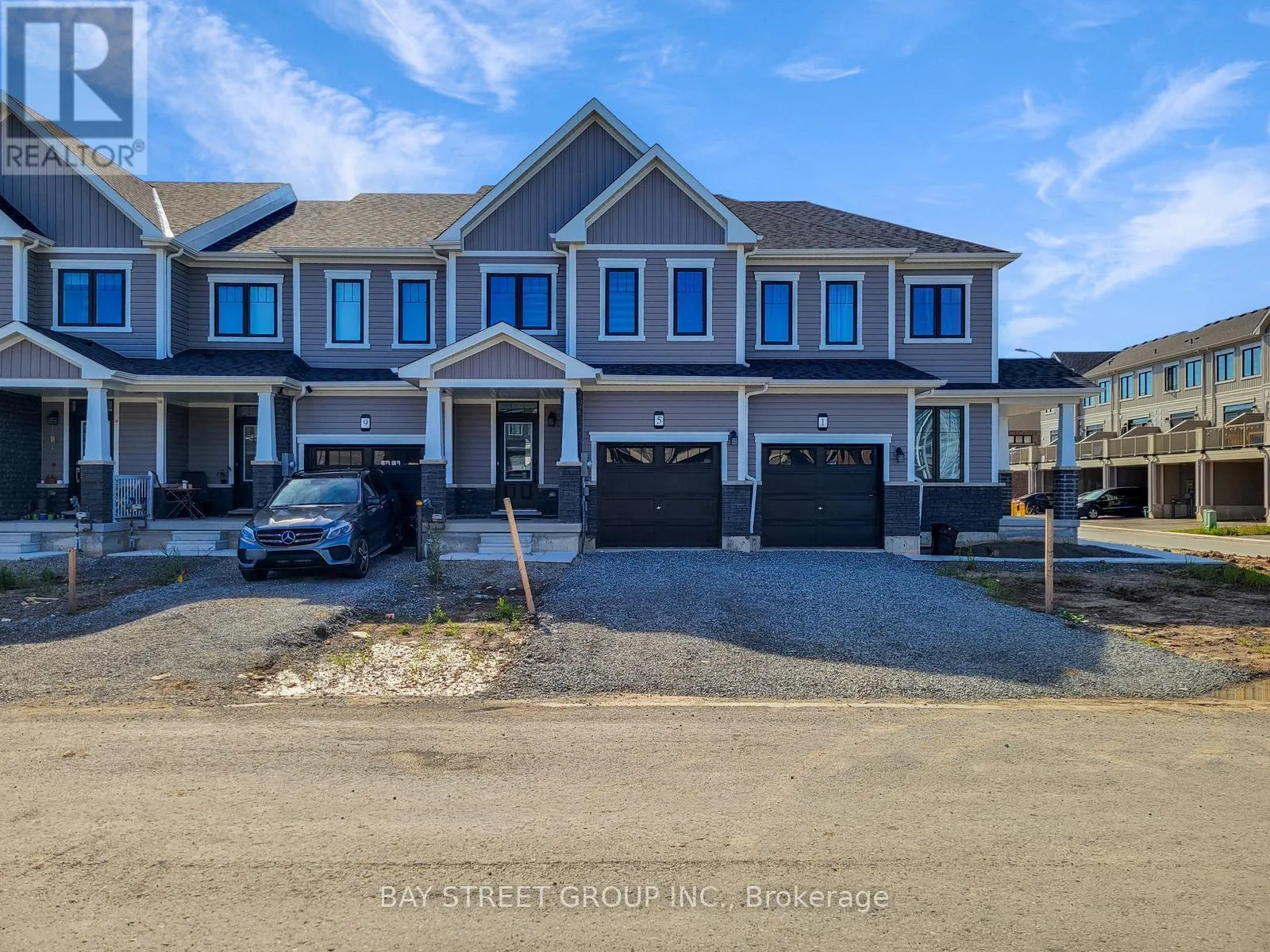 5 LEMON AVENUE N