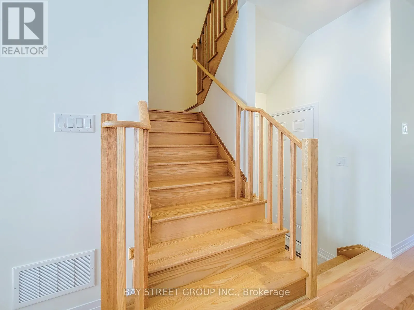 5 LEMON AVENUE N