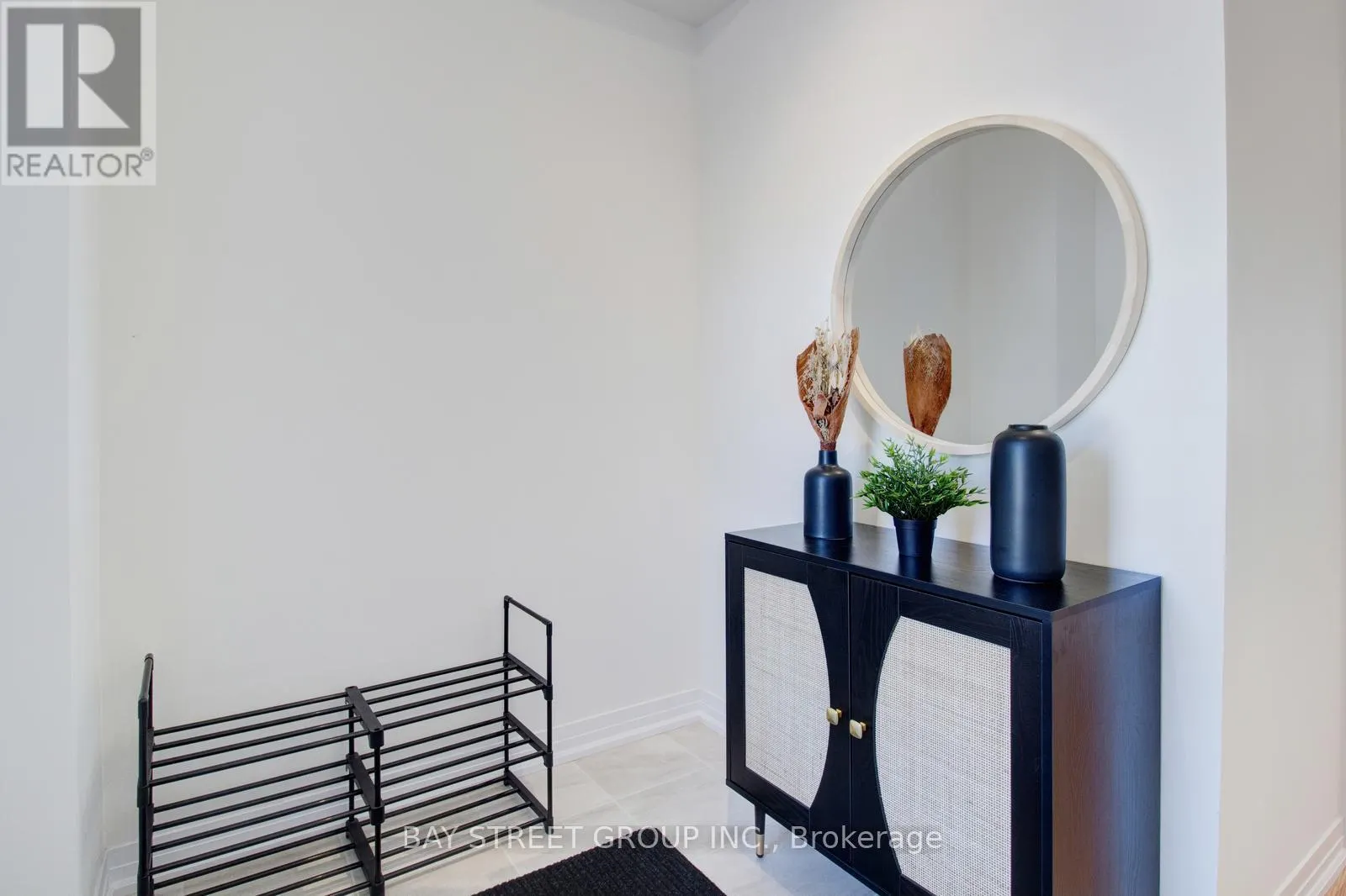 5 LEMON AVENUE N