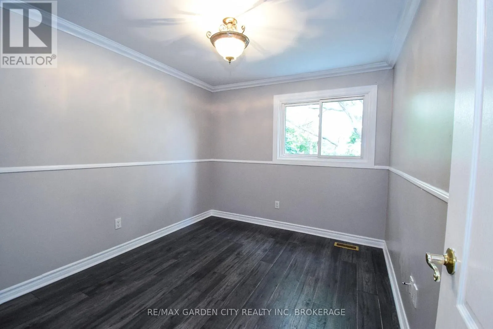 37 - 185 DENISTOUN STREET, #37
