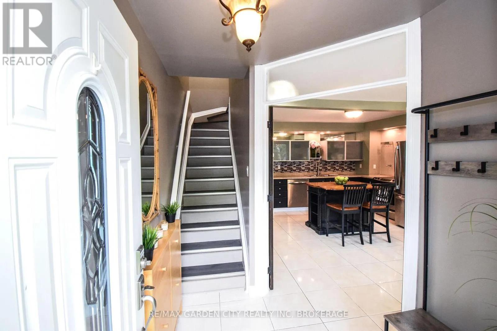 37 - 185 DENISTOUN STREET, #37