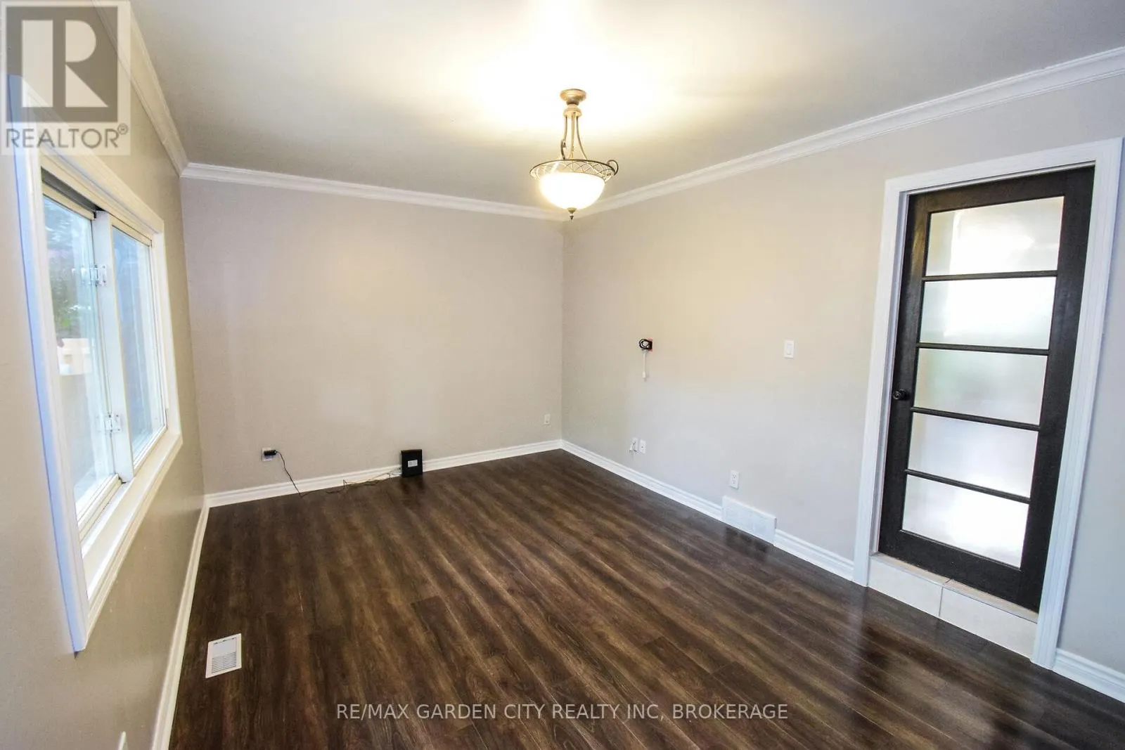 37 - 185 DENISTOUN STREET, #37