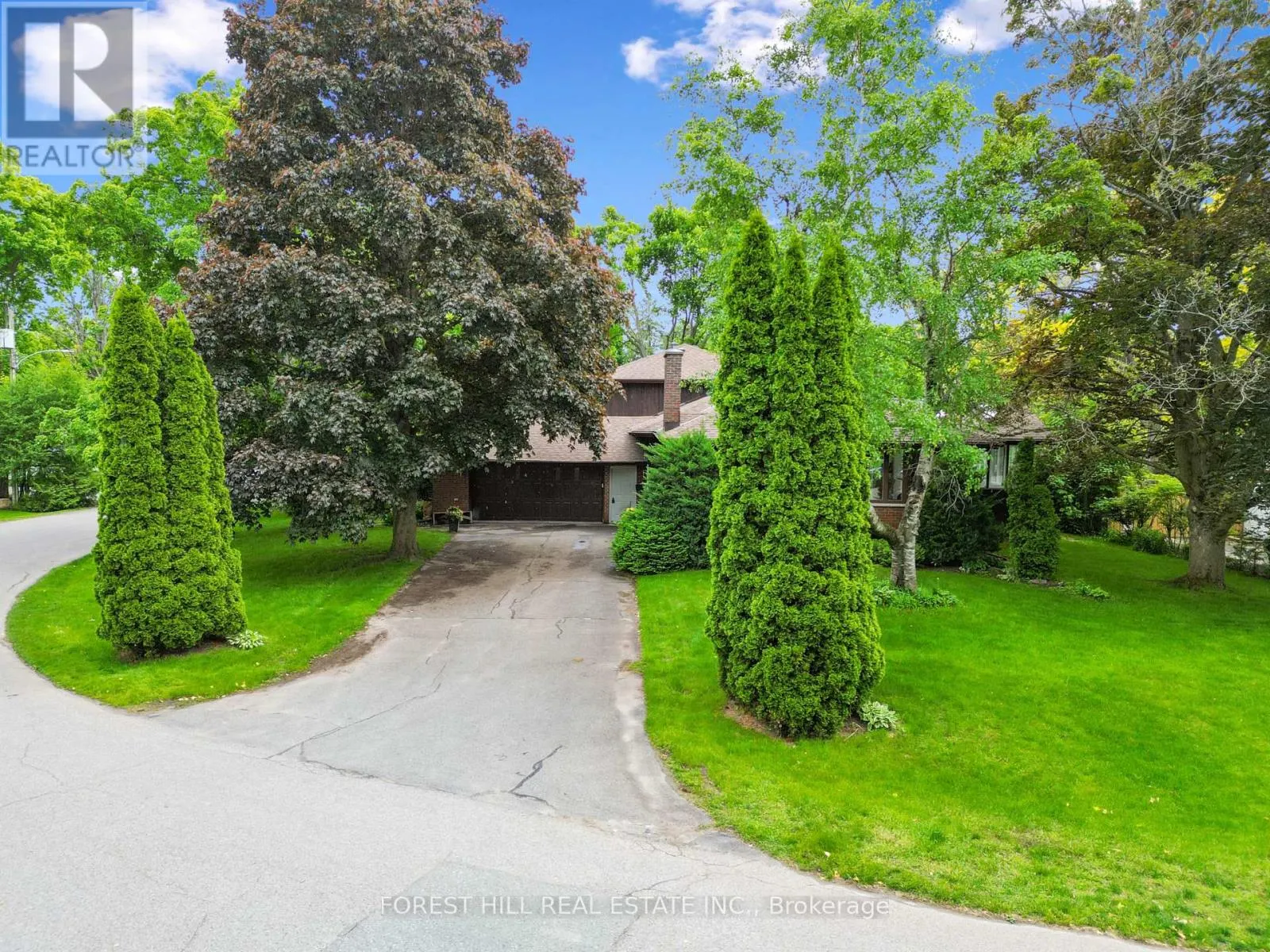 285 COTTONWOOD DRIVE
