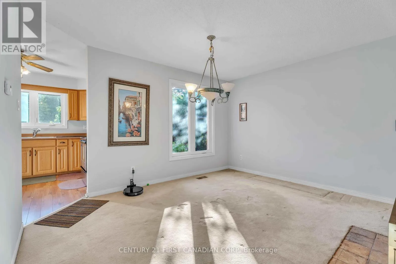 33 FOURWINDS ROAD