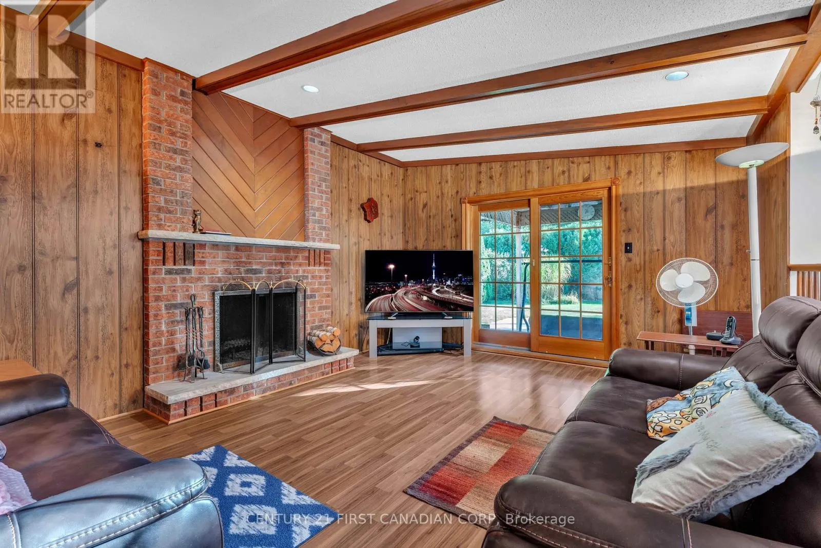 33 FOURWINDS ROAD