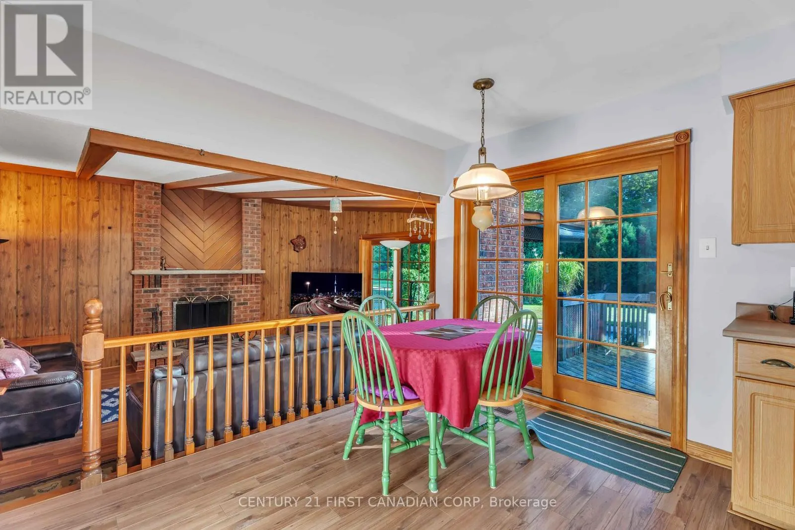 33 FOURWINDS ROAD