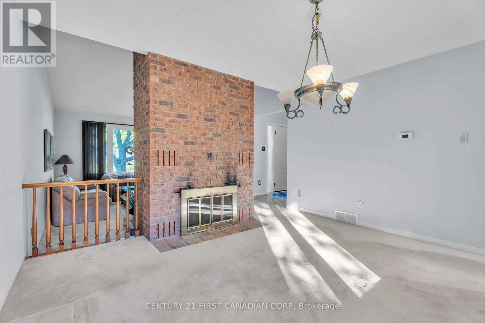 33 FOURWINDS ROAD