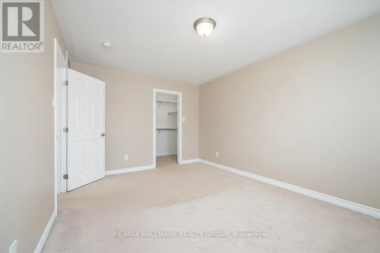 601 FOXLIGHT CIRCLE
