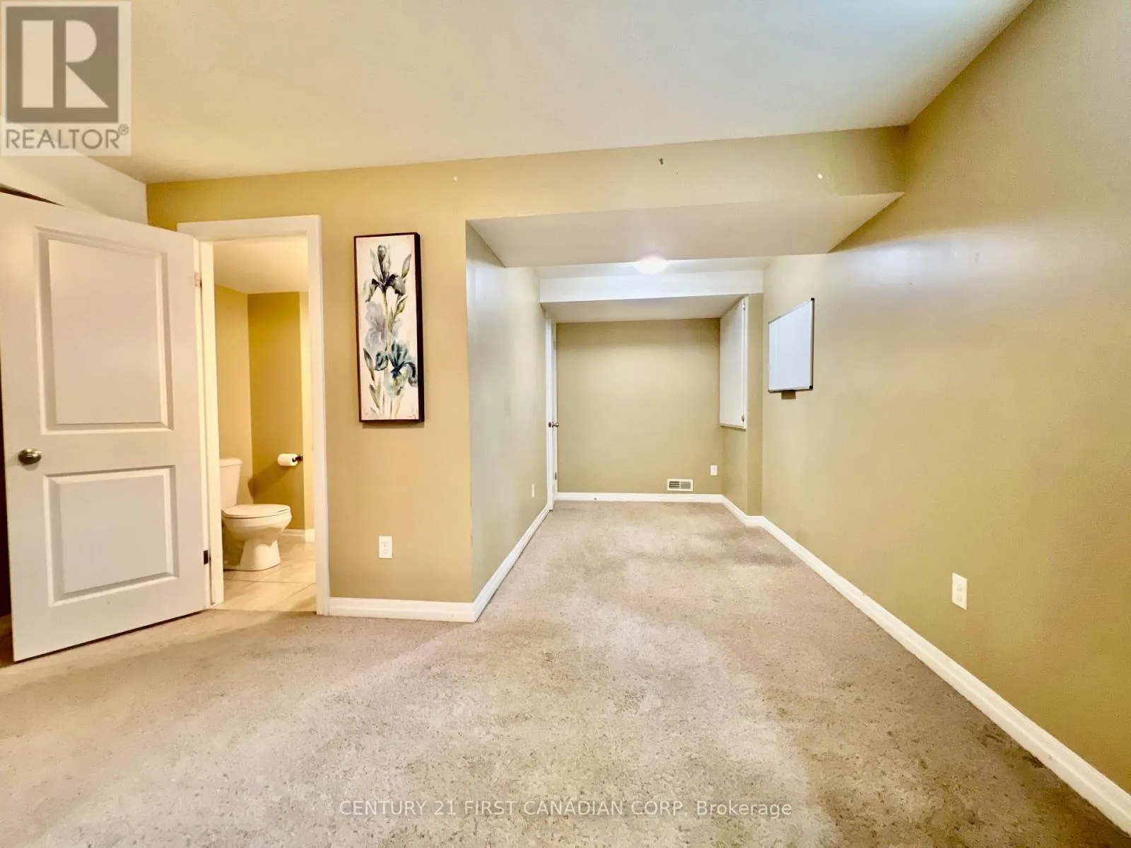 45 - 112 NORTH CENTRE ROAD, #45