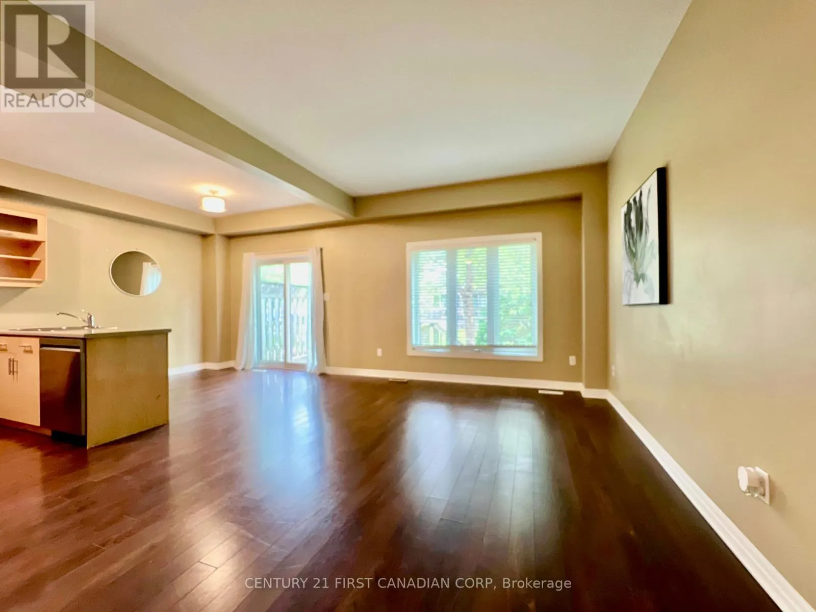 45 - 112 NORTH CENTRE ROAD, #45