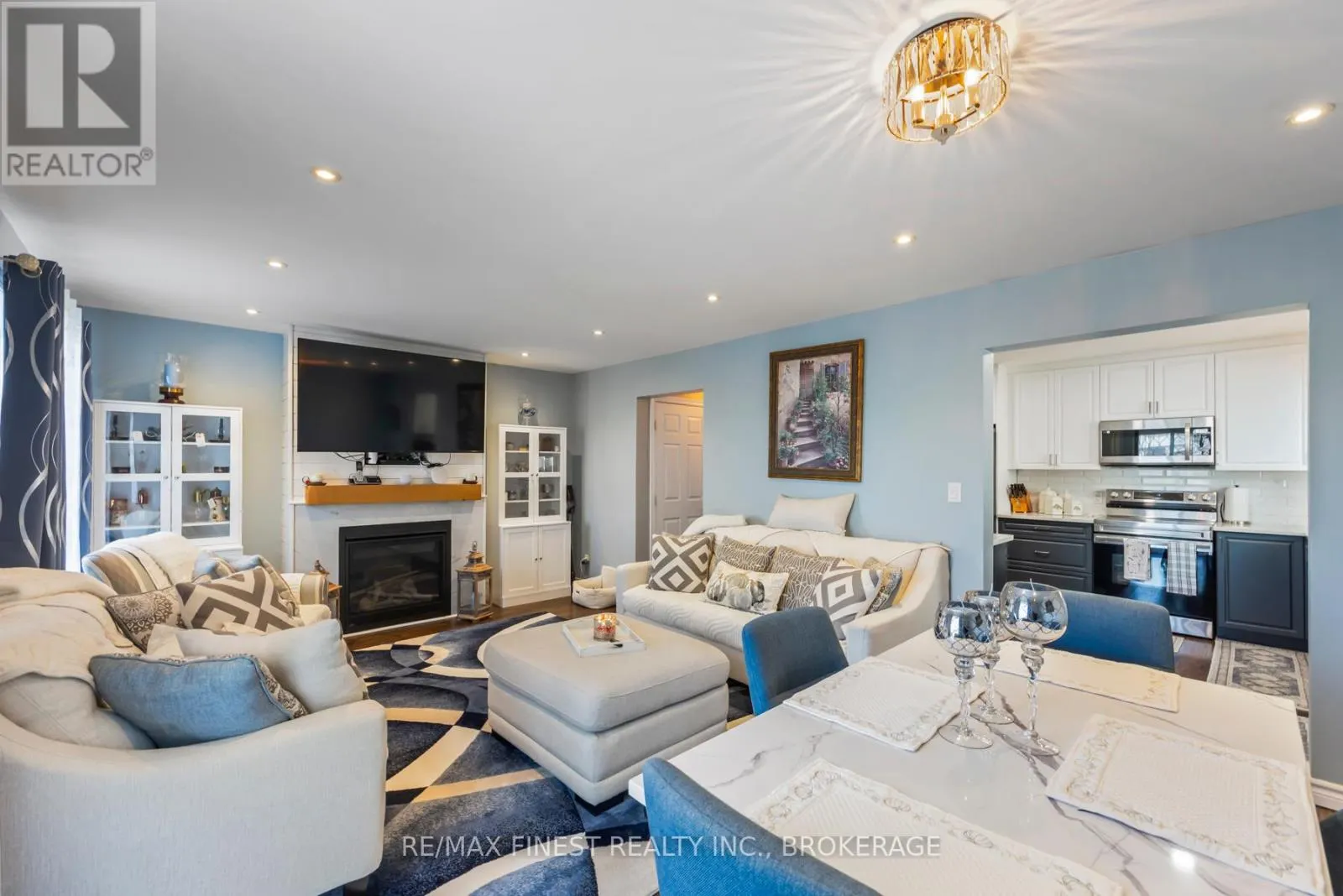 99 MCKEOWN CRESCENT