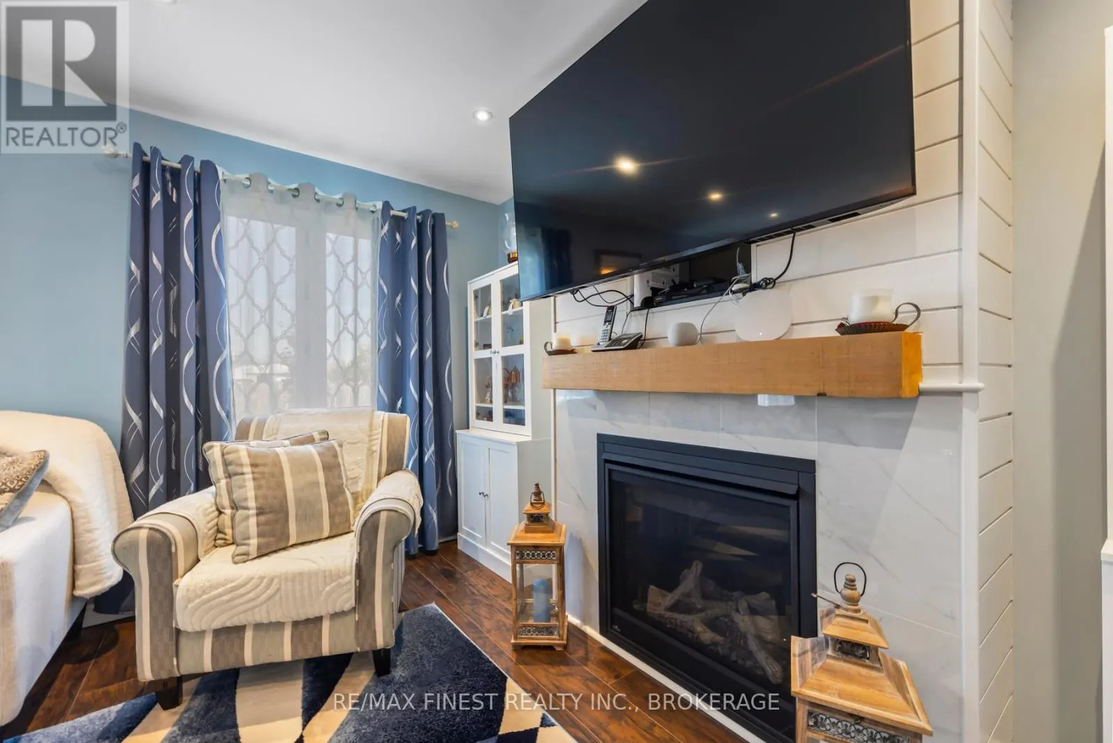 99 MCKEOWN CRESCENT
