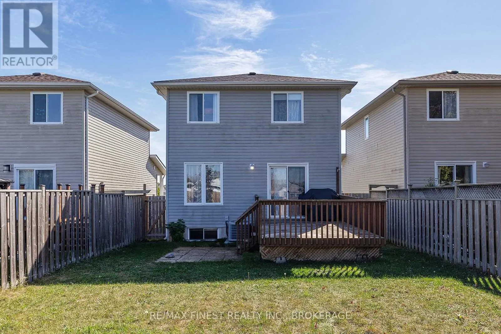 99 MCKEOWN CRESCENT