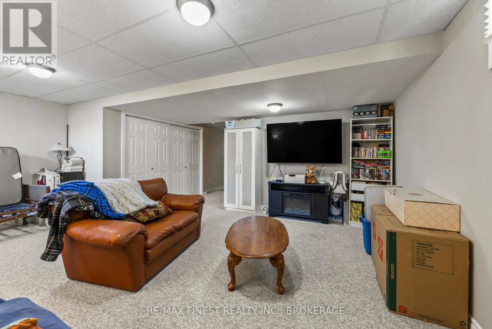 99 MCKEOWN CRESCENT