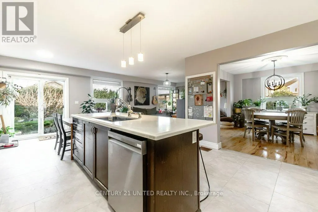 810 HARGROVE TRAIL