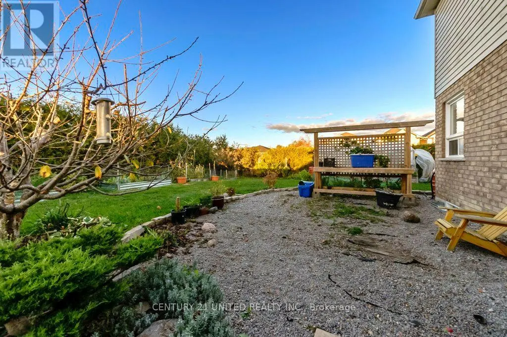 810 HARGROVE TRAIL