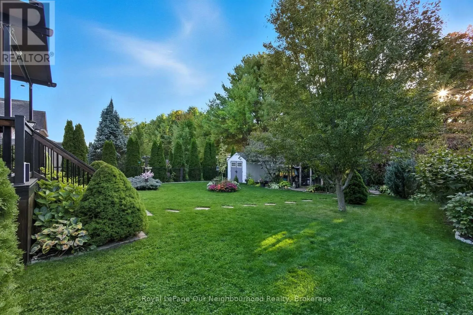 465 FOOTE CRESCENT