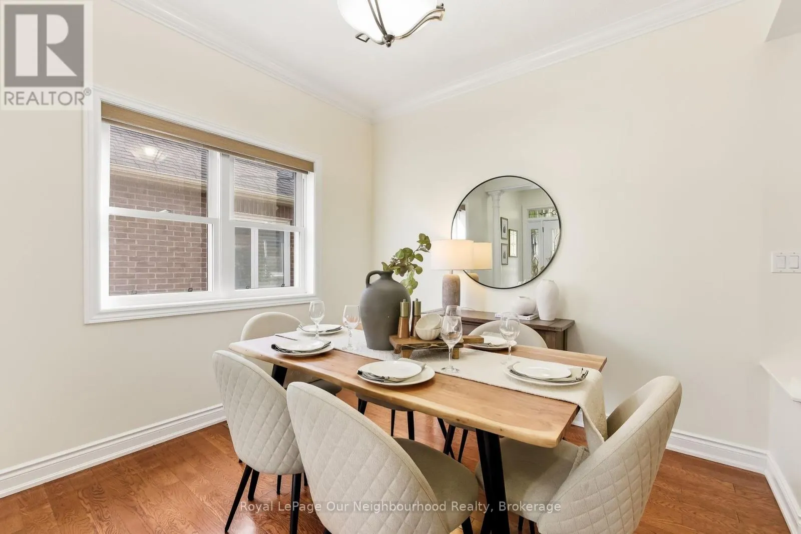 465 FOOTE CRESCENT