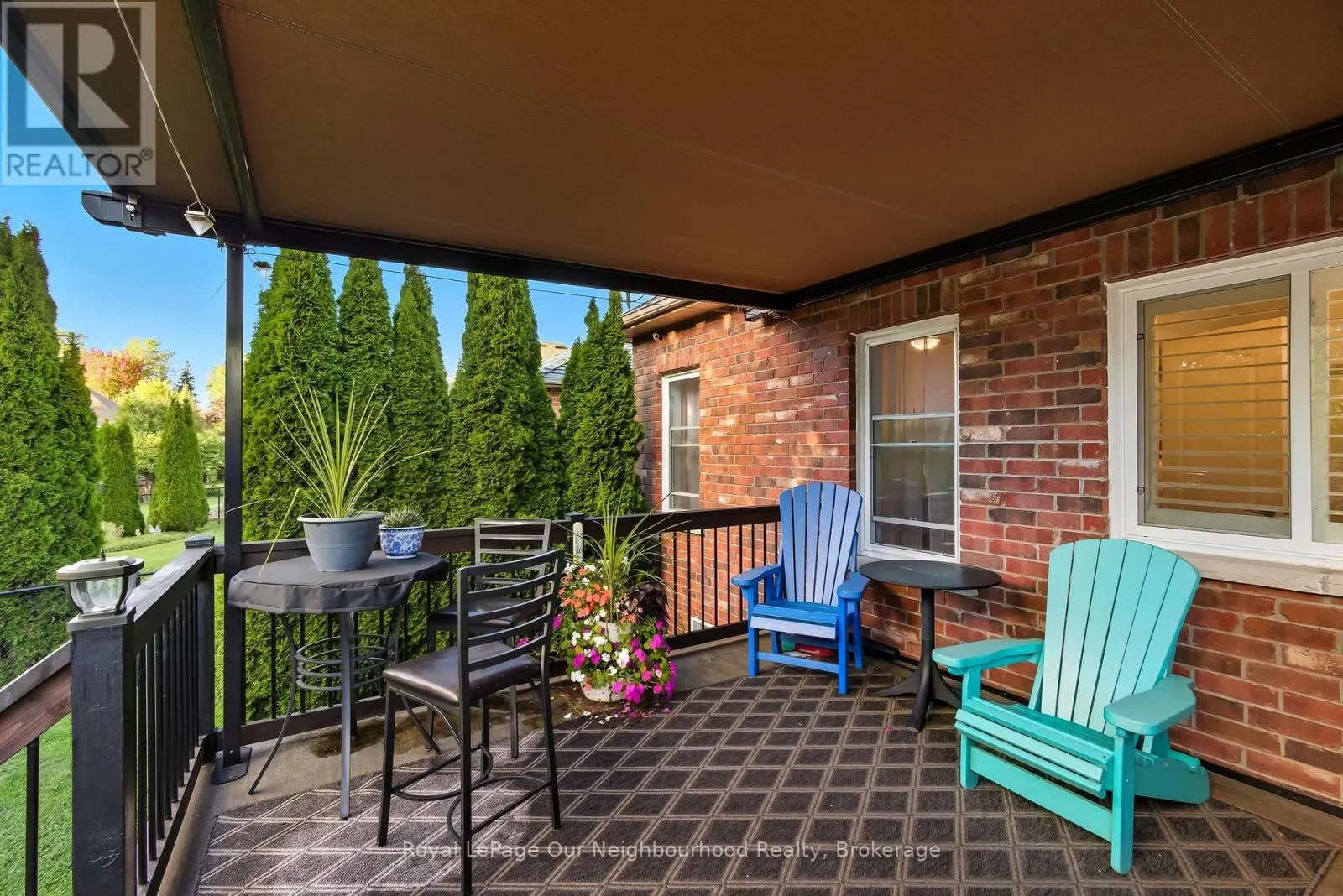 465 FOOTE CRESCENT
