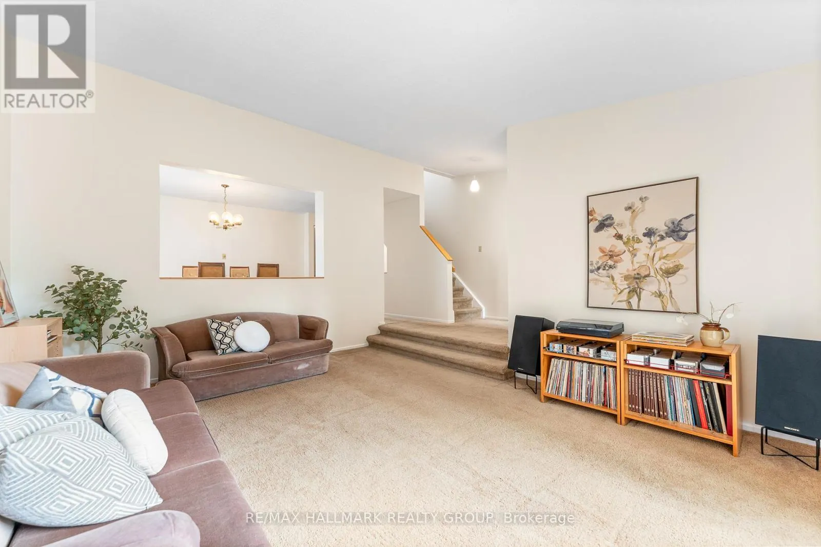 1075 AVIGNON COURT