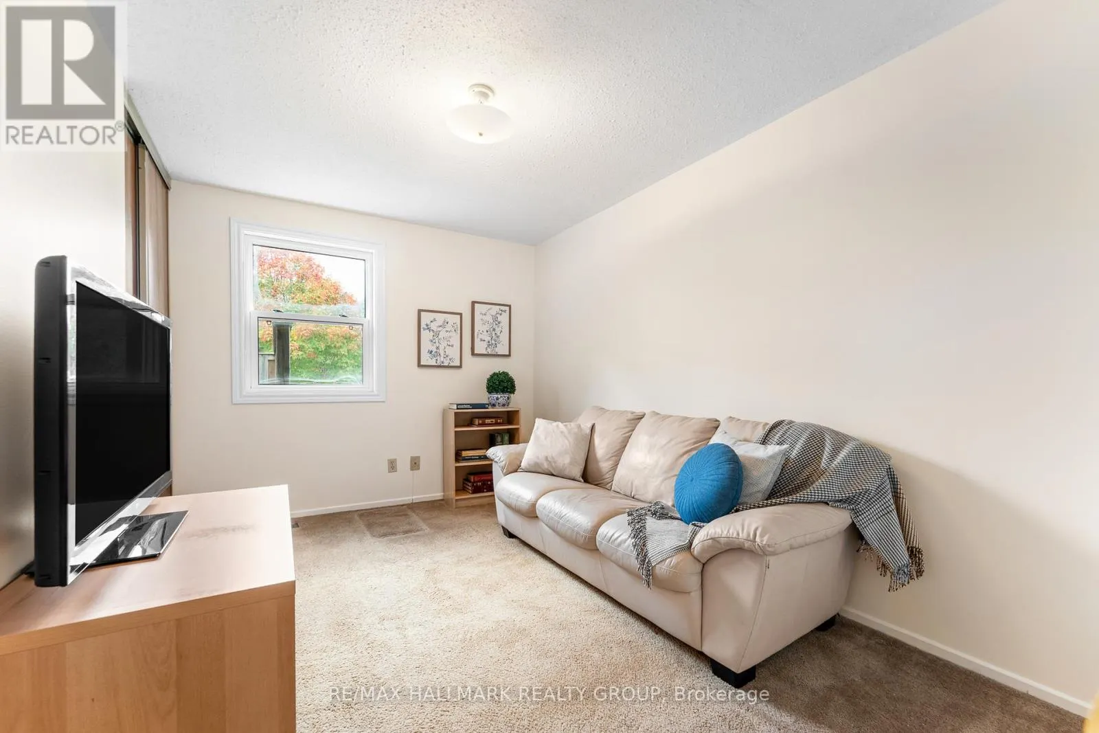 1075 AVIGNON COURT