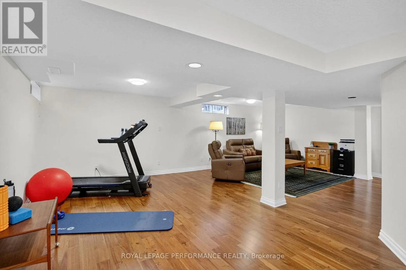 159 LONGSHIRE CIRCLE