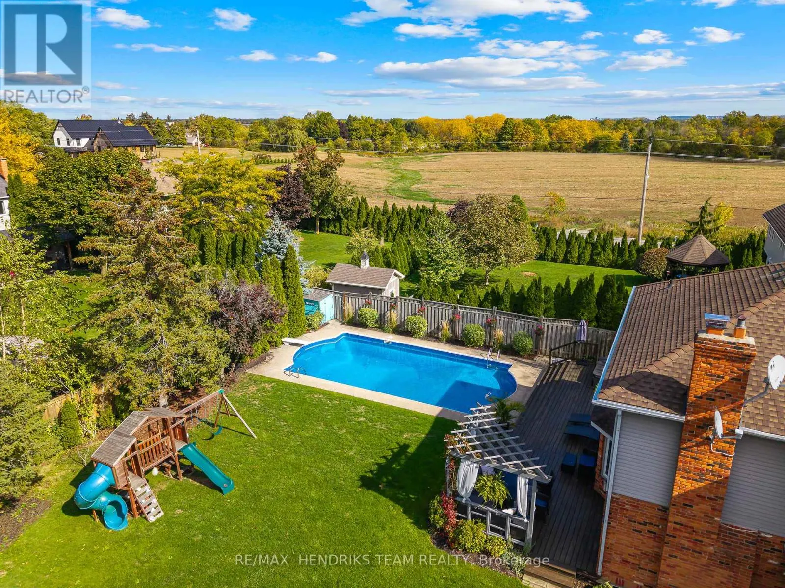 2905 BUTLER'S WALK