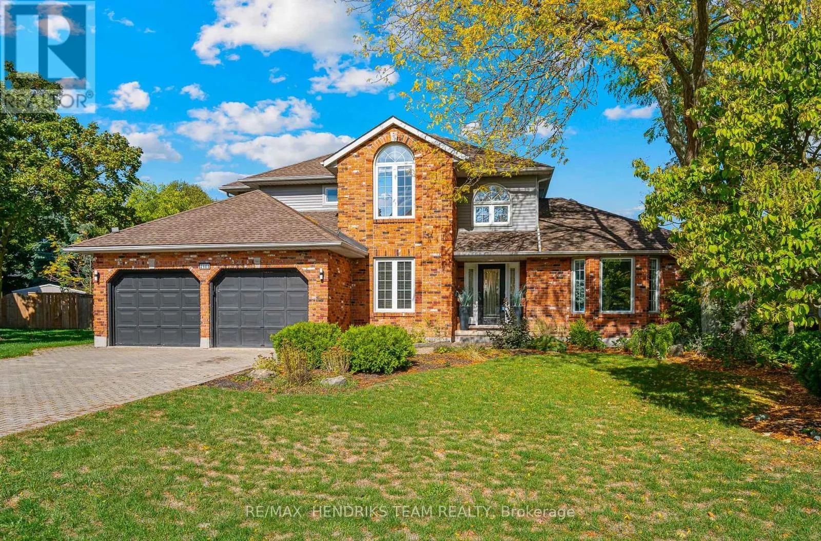 2905 BUTLER'S WALK