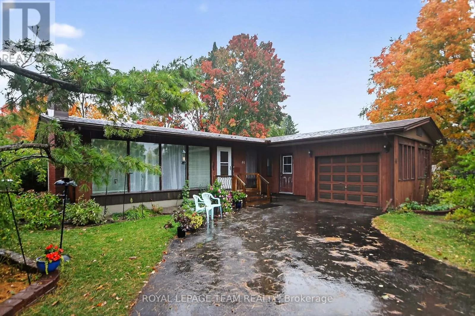 46 QUINPOOL CRESCENT