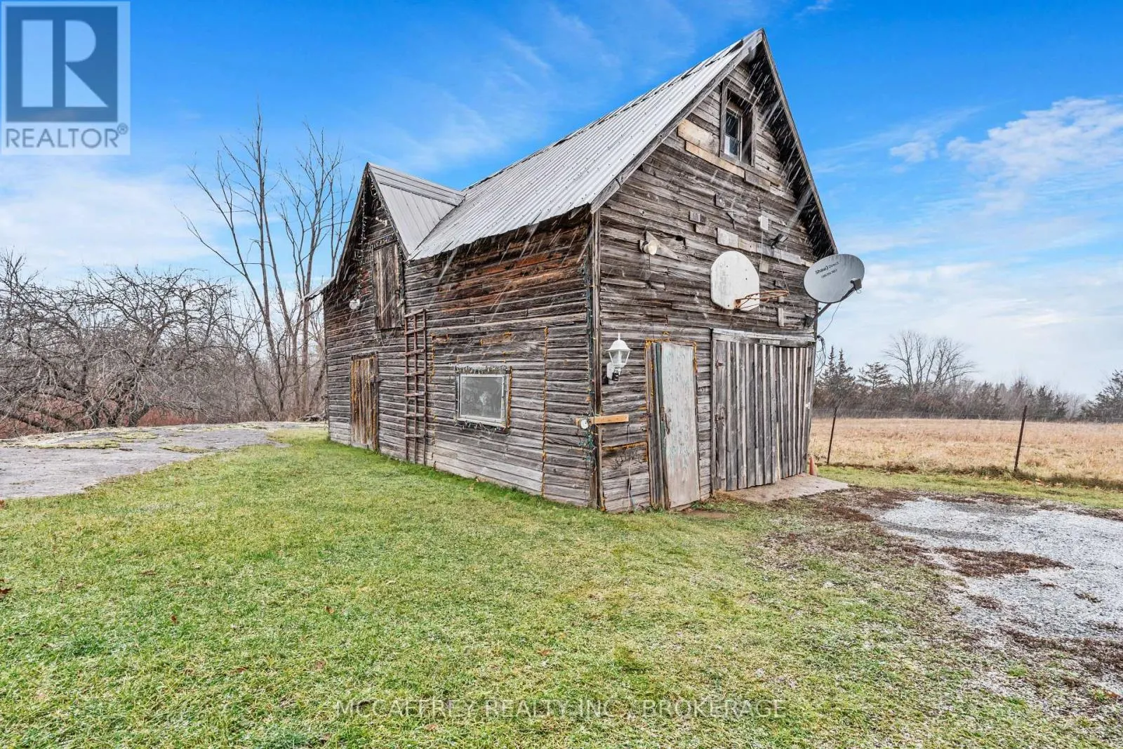 338 BURRIDGE ROAD E