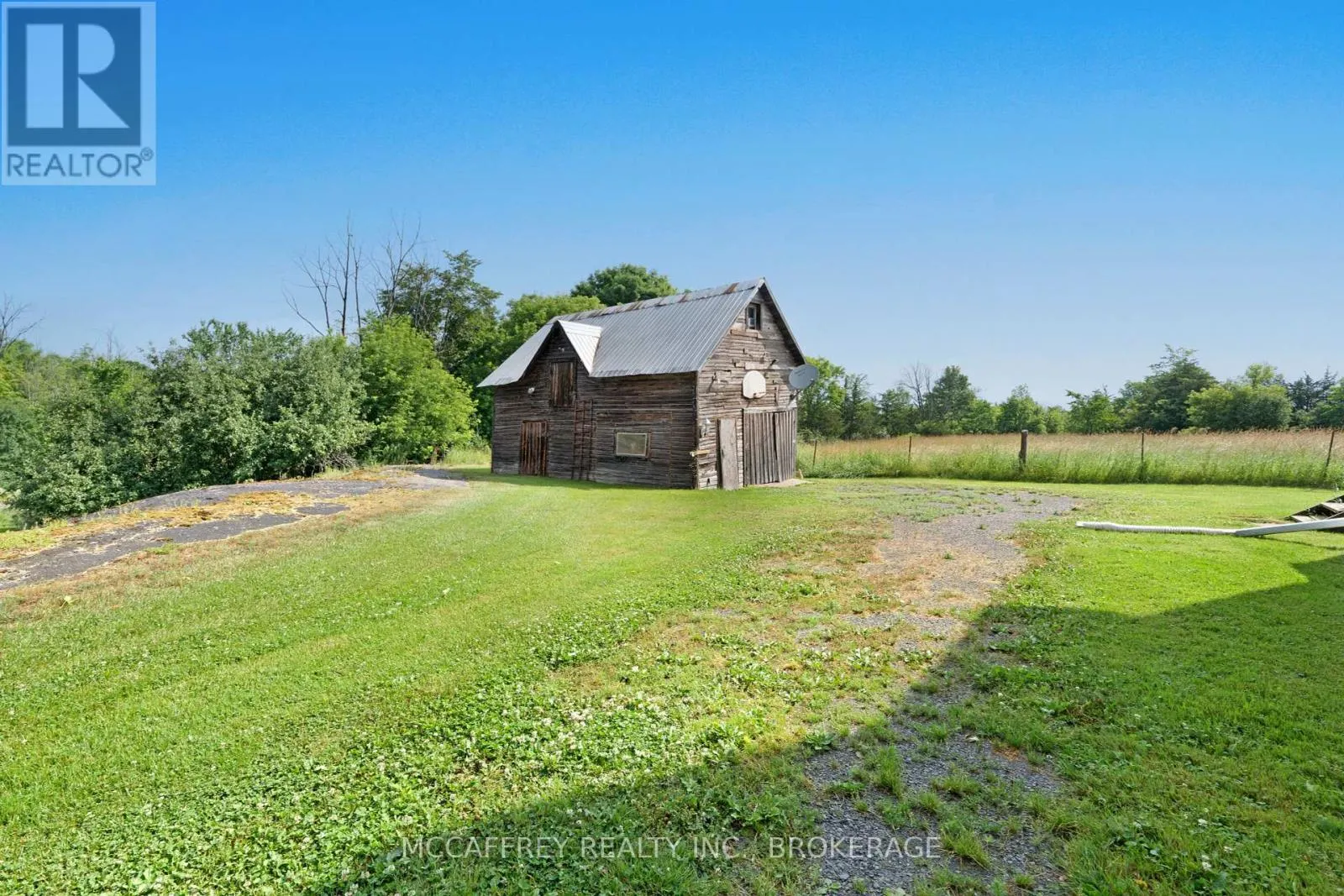 338 BURRIDGE ROAD E