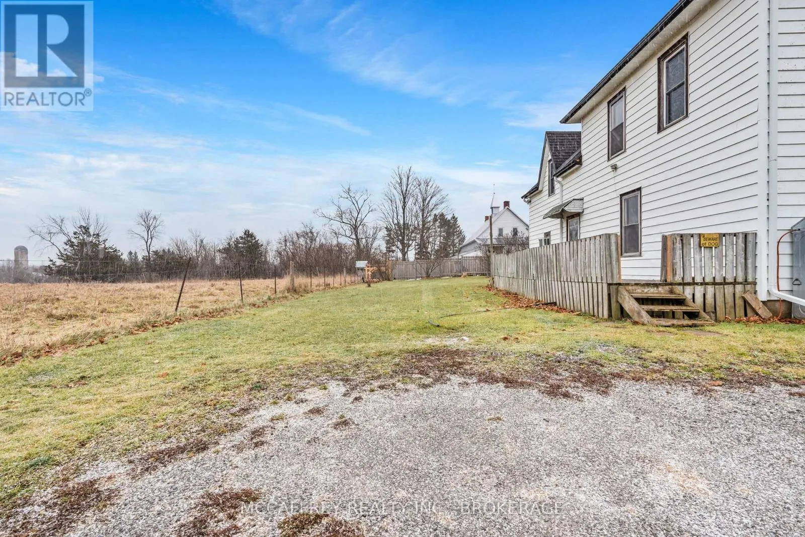 338 BURRIDGE ROAD E