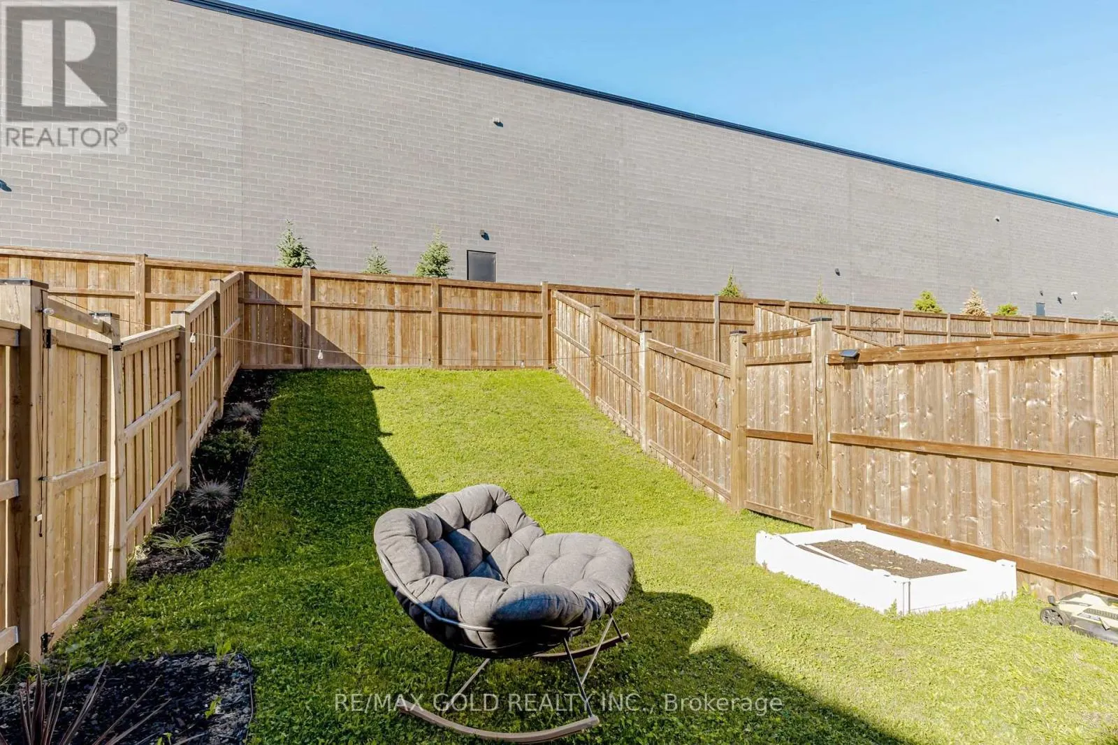 46 REISTWOOD DRIVE